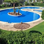 Marinas, Muy Amplio Cerca De Playa Poniente Apartment *