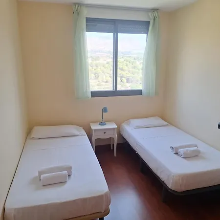 Marinas, Muy Amplio Cerca De Playa Poniente Apartman *