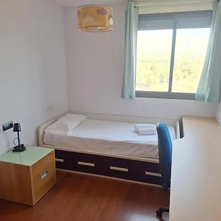 Apartman Marinas, Muy Amplio Cerca De Playa Poniente